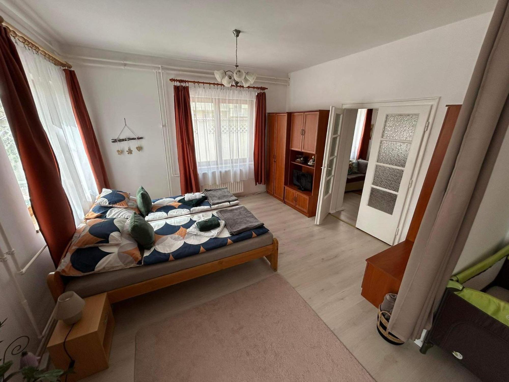 Appartement Tavaszpart Vendeghaz à Szeged Extérieur photo