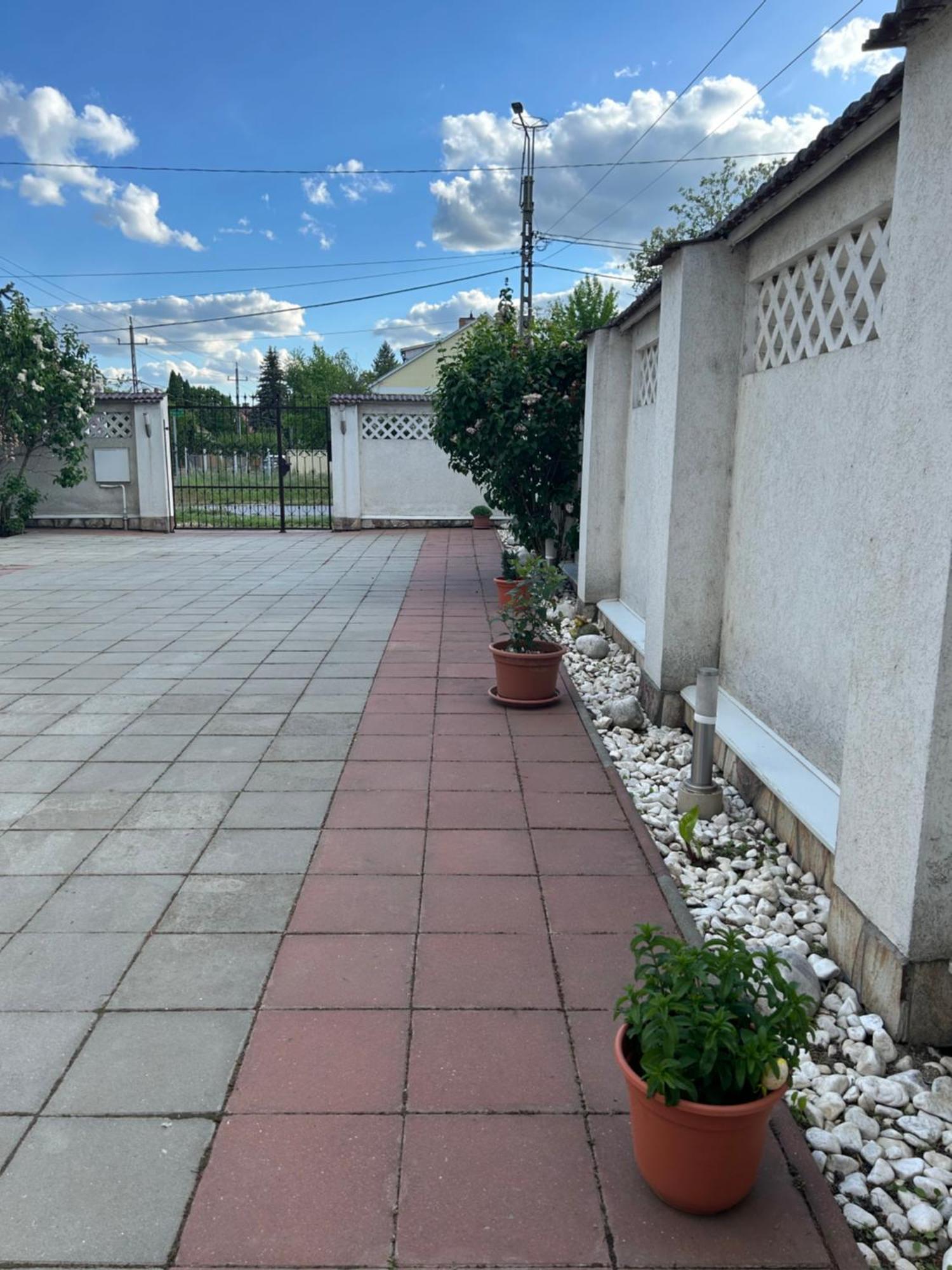 Appartement Tavaszpart Vendeghaz à Szeged Extérieur photo