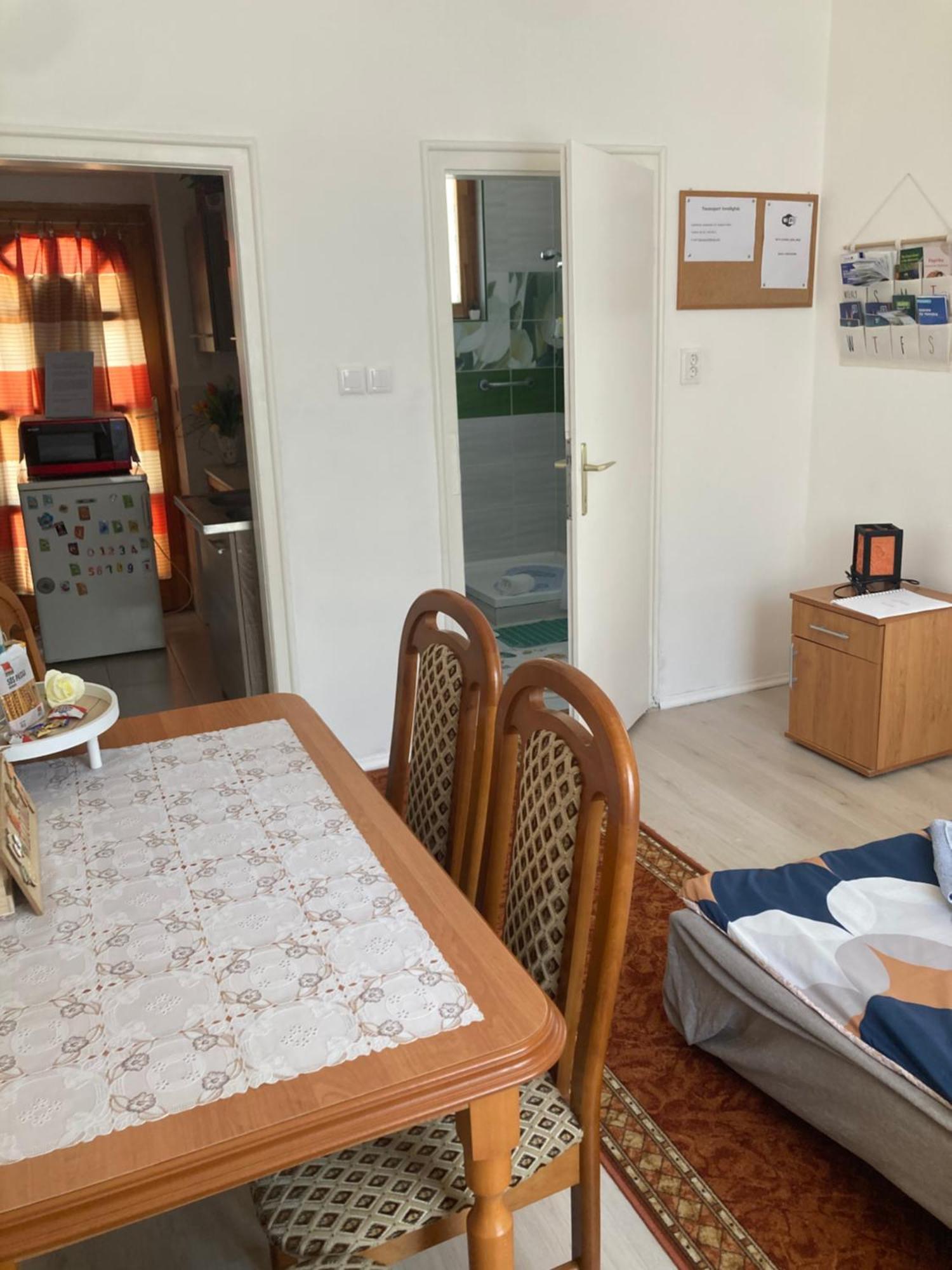 Appartement Tavaszpart Vendeghaz à Szeged Extérieur photo